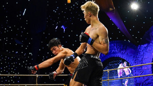 'Mãnh hổ' Thần võ Việt Nam tung cước giữa mặt hạ gục đối thủ