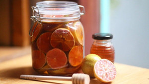 Mẹo ngâm chanh đào mật ong không bị lên men