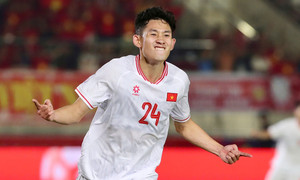 Tuyển Việt Nam thắng đậm Lào, tạm xếp trên Indonesia