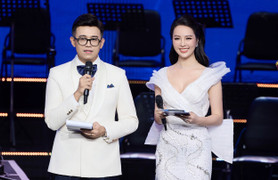 Á hậu Thụy Vân kể chuyện hậu trường khi dẫn Lễ trao giải VinFuture 2024
