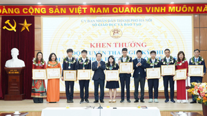 Học sinh Hà Nội đoạt giải quốc tế được thưởng cao nhất 300 triệu đồng