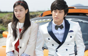 Sao Hàn 10/12: Mỹ nhân 'Vườn sao băng' dính tin đồn hẹn hò Kim Bum hiện ra sao?