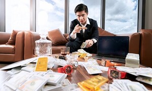 Mr Pips 'phông bạt' hình ảnh, lừa ít nhất 50 triệu USD của 2.661 người