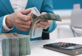 Rút tiền tiết kiệm trước hạn là gì?