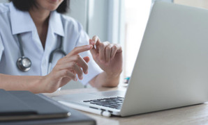 Bộ Y tế: Nhiều người tự xưng bác sĩ, tư vấn sức khoẻ online gây loạn thông tin