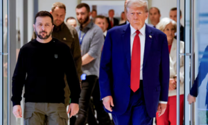 Ông Trump phản đối Ukraine bắn tên lửa Mỹ vào lãnh thổ Nga