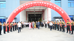 Khánh thành nhà máy sản xuất lốp ô tô lớn nhất Việt Nam