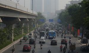 Không khí Hà Nội bẩn lắm rồi, xe xả khói đen cần bị cấm trên toàn thành phố 