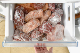 Cách chọn mua thực phẩm chế biến sẵn, thực phẩm đông lạnh đảm bảo an toàn