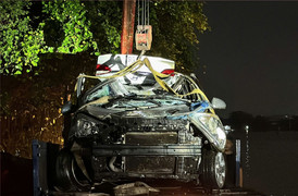 Tìm thấy thi thể nữ tài xế, xuyên đêm trục vớt ô tô rơi sông Đồng Nai