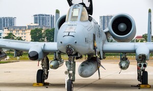 Điều đặc biệt về chiến đấu cơ 'lợn lòi' A-10 của Mỹ vừa đến Việt Nam