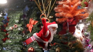 Ngắm sắc màu Giáng sinh ngập tràn trên con phố độc đáo tại TP.HCM 