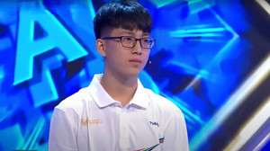 Thí sinh Olympia gây sốt với vẻ ngoài điển trai, được ví như nam thần xứ Trung