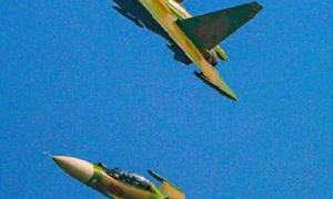 Sức mạnh của tiêm kích đa năng Su-30MK2