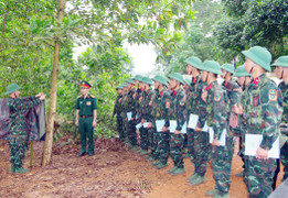 Lực lượng vũ trang Thái Nguyên thi đua mừng chiến thắng Điện Biên
