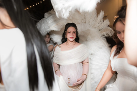 Nhật Kim Anh công khai mang thai lần 2 trong sự ngỡ ngàng của dàn sao Việt 