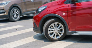 Những lỗi quay đầu xe tài xế thường mắc