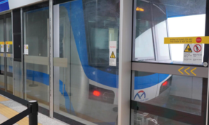 Hình ảnh đầu tiên của tuyến Metro số 1 trong ngày vận hành thương mại
