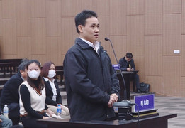 Cựu phó giám đốc sở coi việc đưa người về cách ly là cơ hội kiếm tiền