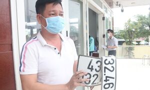 Đi đăng ký xe được cấp lại biển số định danh có mất phí?