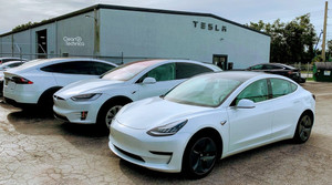 Tại sao bảo dưỡng xe xăng lại 'lằng nhằng' hơn xe điện?