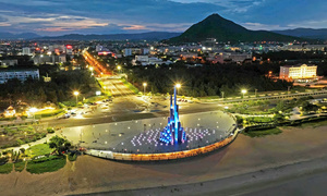 Bứt phá trên mảnh đất của mình, vươn vào kỷ nguyên mới