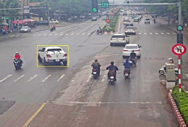 Vượt đèn đỏ từ năm 2024 nhưng chưa nộp phạt, tài xế có bị áp dụng mức phạt mới?