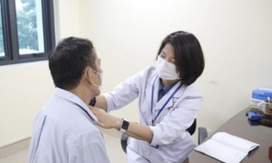 Hơn 20.000 bệnh nhân ung thư 'vượt tuyến' trong ngày đầu thực hiện quy định mới