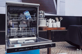 Các mẫu máy rửa bát có sấy khô, 'trợ thủ' đắc lực ngày Tết chỉ từ 10 triệu đồng