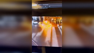 Xe Tesla nổ trước tòa nhà Trump, Elon Musk nói có thể liên quan vụ New Orleans