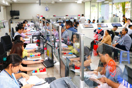 Tiêu chí đánh giá cán bộ, công chức, viên chức khi giải quyết chính sách, chế độ