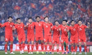 Tuyển Việt Nam đá chung kết AFF Cup, giá vé máy bay sang Thái Lan tăng gấp 3