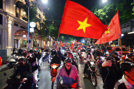 Triệu người xuống đường ăn mừng tuyển Việt Nam vô địch AFF Cup 2024