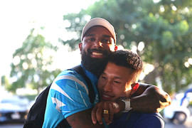 Bỏ lỡ lễ mừng công để về CLB, Doãn Ngọc Tân bị trêu: 'Tết này ấm rồi'