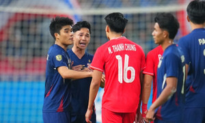 Cầu thủ Thái Lan chối quanh: Không cố ghi bàn phản thể thao, tất cả là hiểu lầm