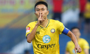 Tuyển thủ Việt Nam nhập viện khẩn cấp vì gãy xương sườn