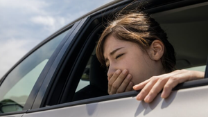 Tiếc 3 triệu tiền vé máy bay, tôi tởn tới già vì đi ké xe 7 chỗ về quê ăn Tết