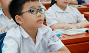 Cấm thi tuyển lớp 6, nhiều trường lo 'vỡ trận'