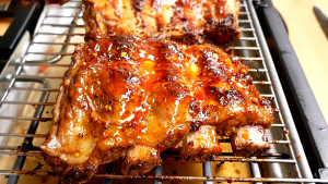 Cách làm sườn bò nướng mật ong thơm ngon tại nhà