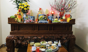 Những loại hoa phù hợp để trưng lên bàn thờ