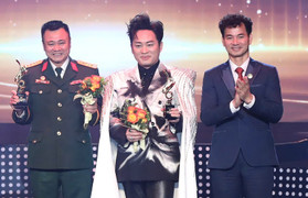 NSND Tự Long, Sơn Tùng M-TP và Hieuthuhai được Bộ Văn hoá vinh danh
