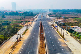 Ngắm từ trên cao đường Lê Quang Đạo kéo dài, sắp về đích