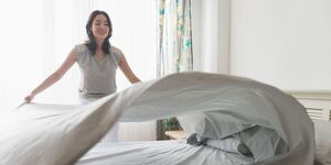 Bao lâu nên giặt ga trải giường một lần?