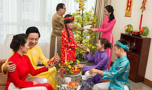 4 điều phụ huynh cần dạy con khi nhận lì xì ngày Tết