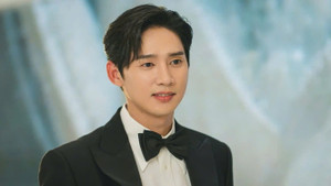 Sao Hàn 12/1: Ngôi sao 'Squid game' Park Sung Hoon rút khỏi phim mới