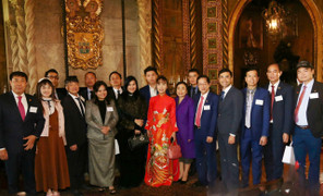 Tỷ phú, nhà sáng lập Vietjet gặp gỡ đối tác chiến lược tại Mar-a-Lago