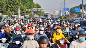 Lãnh đạo Sở GTVT TP.HCM lý giải nguyên nhân ùn tắc giao thông nhiều ngày qua