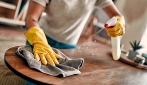 Cách tránh đau khớp khi dọn nhà cuối năm