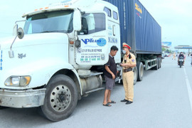 Vi phạm lỗi nào chủ xe ô tô bị phạt tới 150 triệu đồng?