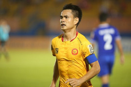 Tuyển thủ Việt Nam từng ghi 100 bàn thắng bất ngờ đá giải hạng Nhì